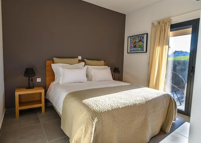 Laje Da Bica Hétvégi ház Covilhã